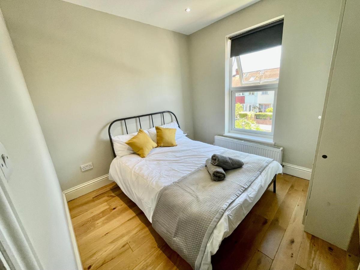 Cosy 1 Bedroom Flat! Лондон Экстерьер фото
